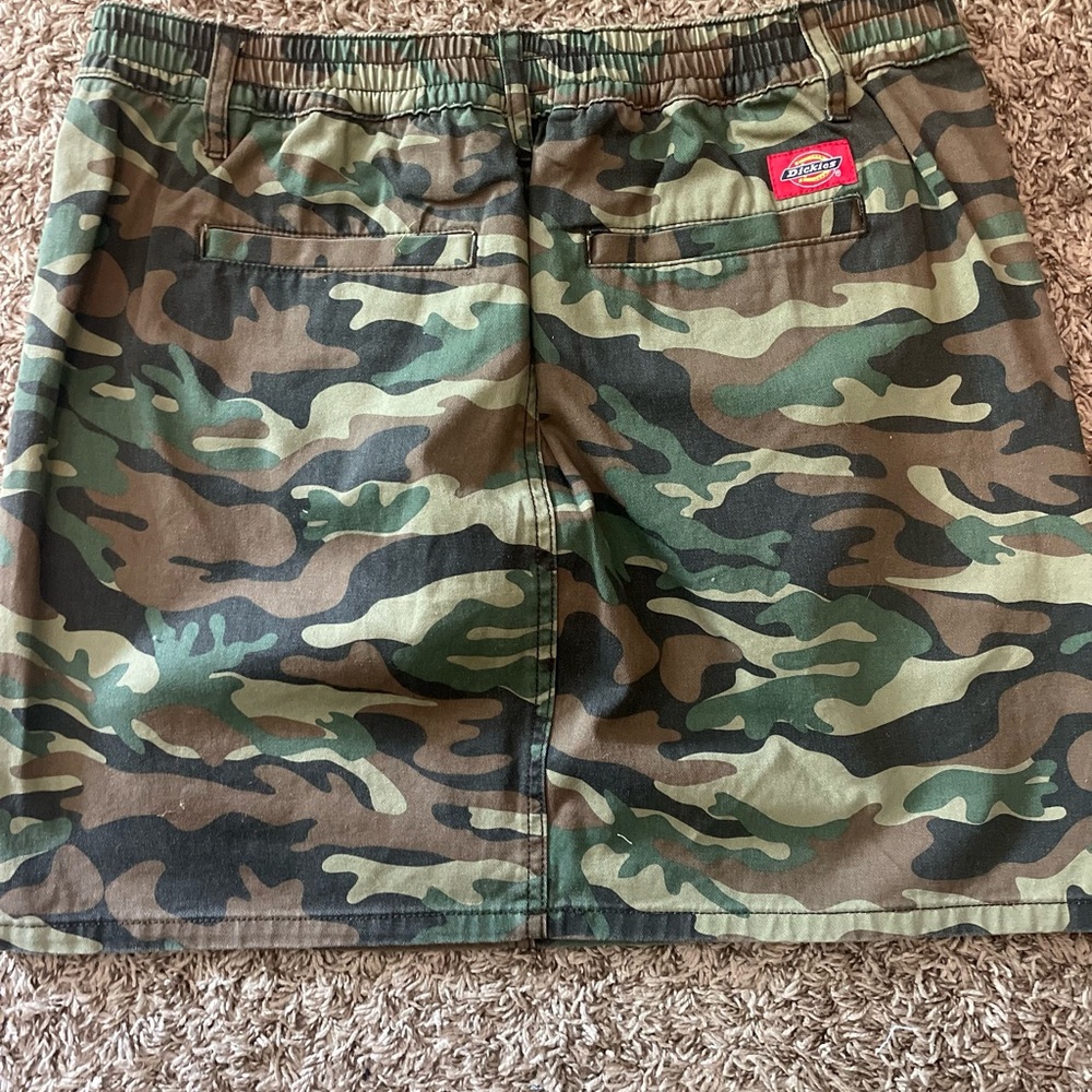 Dickies Green and Brown Camouflage Skirt